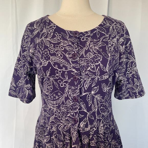 Vintage Midi Dress Size Medium Petite Purple White Floral A Line Button Cottage - Picture 3 of 15